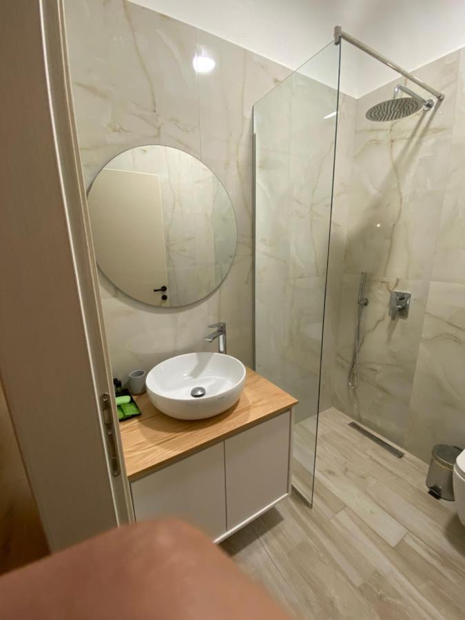Nord House Apartamento Korce Exterior foto